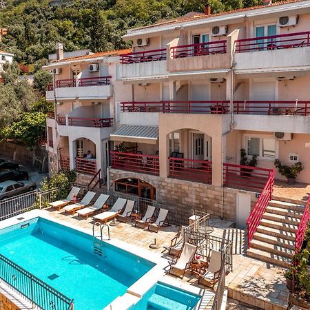 Villa Savovic Petrovac Eksteriør billede