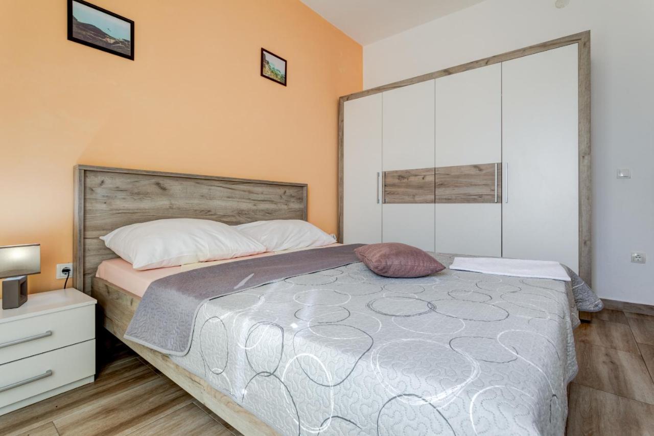 Villa Savovic Petrovac Eksteriør billede