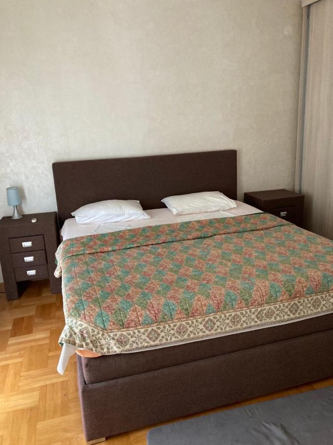 Villa Savovic Petrovac Eksteriør billede