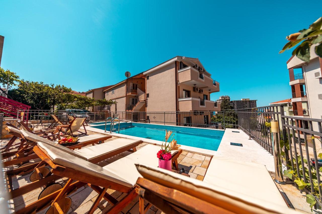 Villa Savovic Petrovac Eksteriør billede