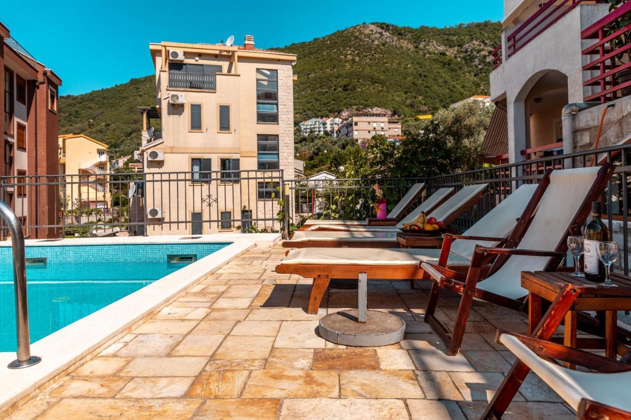 Villa Savovic Petrovac Eksteriør billede