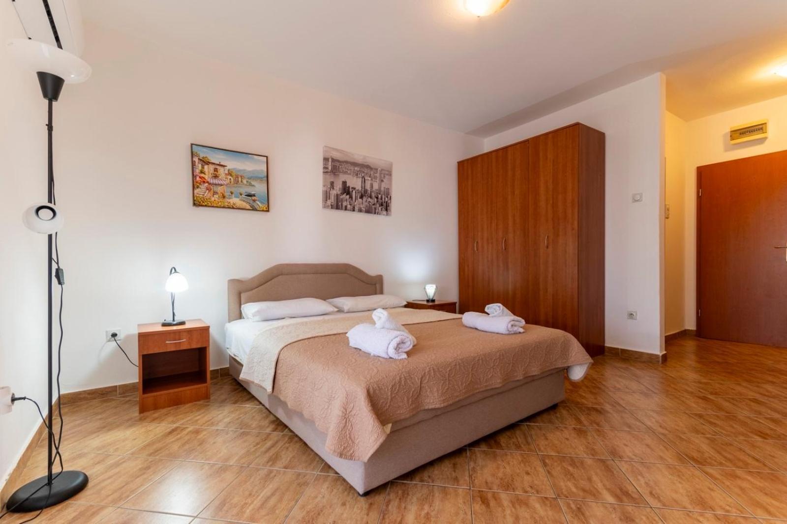 Villa Savovic Petrovac Eksteriør billede